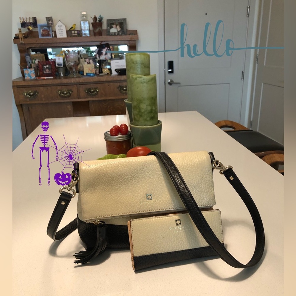 Kate Spade dual package Black & Beige leather combo. So wonderful!